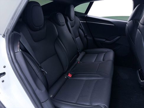 Used 2022 Tesla Model S image 32