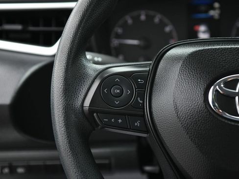 Used 2024 Toyota Corolla LE image 21