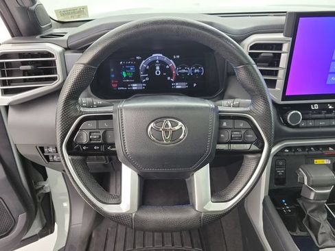 Used 2024 Toyota Tundra Platinum AWD/4WD image 22