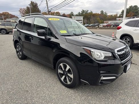 Used 2018 Subaru Forester 2.5i Limited image 1