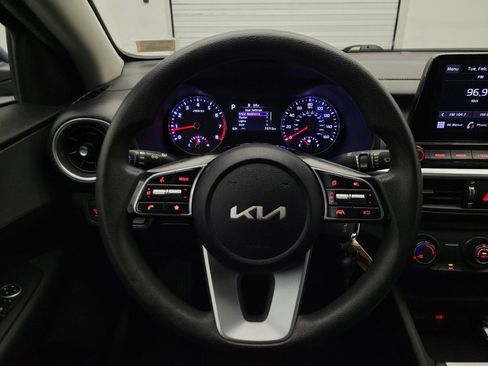 Used 2022 Kia Forte LXS image 22