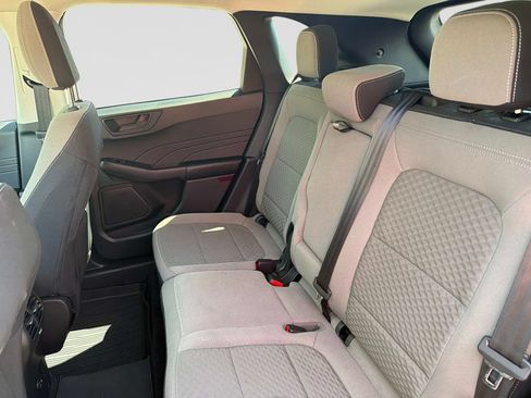 Used 2022 Ford Escape SE w/ SE Sport Appearance Package AWD/4WD image 14