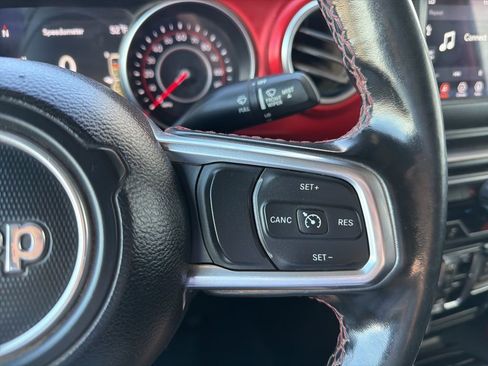 Used 2021 Jeep Wrangler Unlimited Rubicon image 13