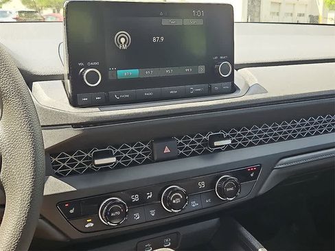 New 2025 Honda Accord SE image 14