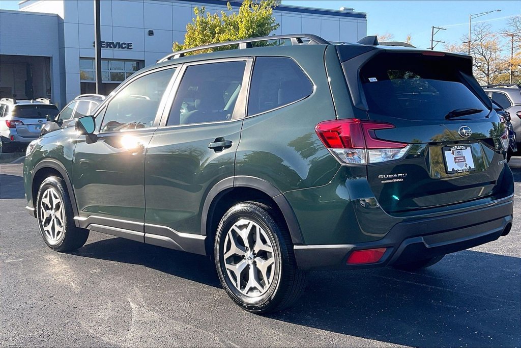 Certified 2024 Subaru Forester Premium AWD/4WD image 10