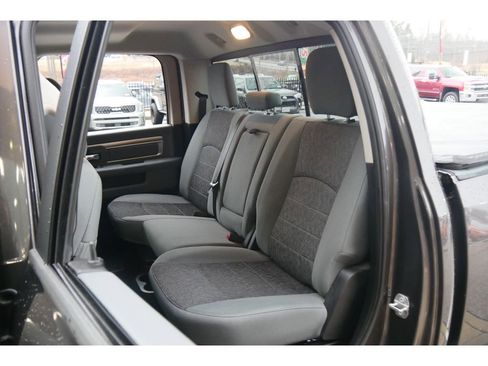 Used 2018 RAM 1500 Big Horn image 17