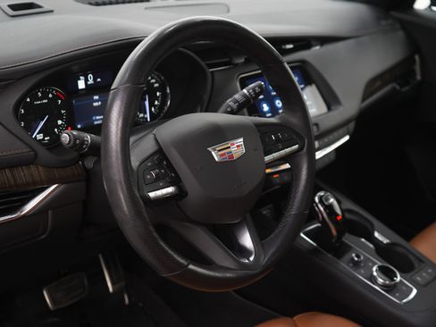 Used 2023 Cadillac XT4 Sport w/ Sun And Sound Package image 20