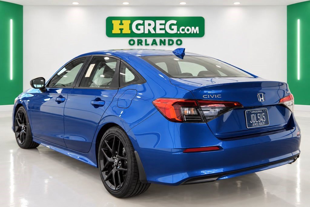 Used 2024 Honda Civic Sport image 2