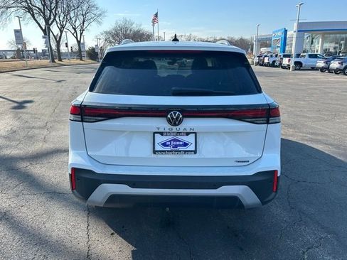 New 2026 Volkswagen Tiguan S AWD/4WD image 6