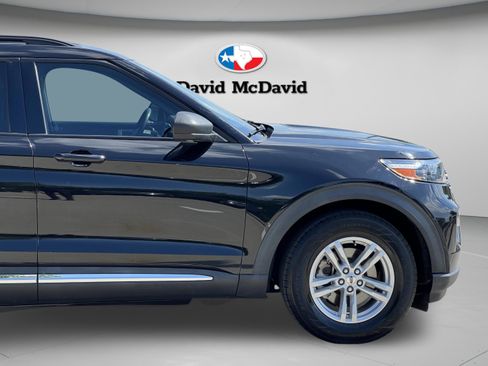 Used 2022 Ford Explorer XLT w/ Equipment Group 202A RWD image 31