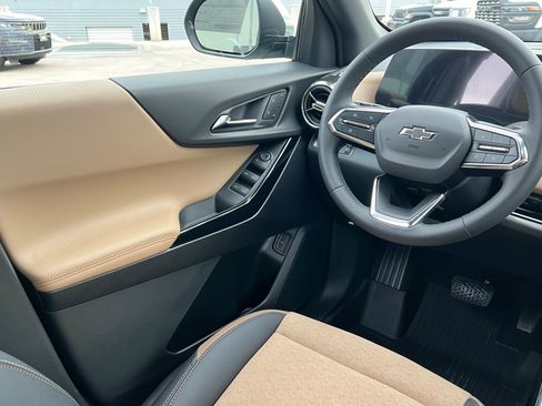 New 2026 Chevrolet Equinox ACTIV image 12