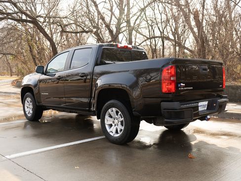 Used 2021 Chevrolet Colorado LT w/ LT Convenience Package image 7