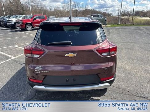 Used 2023 Chevrolet TrailBlazer LT w/ Convenience Package image 4