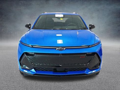 New 2026 Chevrolet Equinox EV RS AWD/4WD image 3