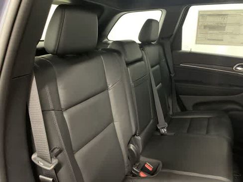Used 2020 Jeep Grand Cherokee Limited AWD/4WD image 22