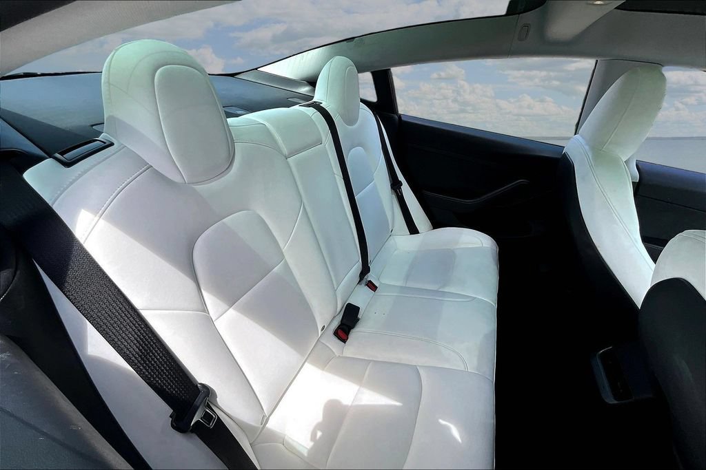 Used 2023 Tesla Model 3 Standard Range RWD image 23