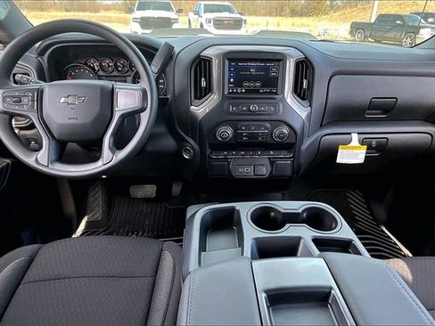 New 2026 Chevrolet Silverado 1500 Custom Trail Boss w/ Dark Appearance Package image 5