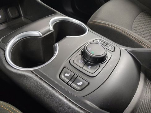 Used 2020 GMC Terrain SLE w/ Driver Convenience Package FWD image 26