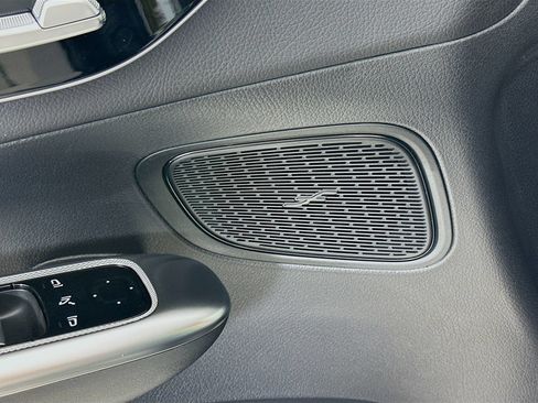 New 2026 Mercedes-Benz GLC 300 image 19