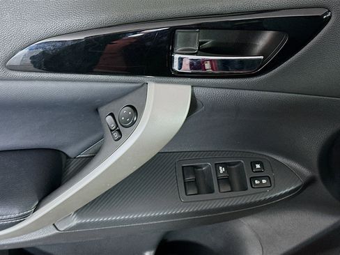 Used 2024 Mitsubishi Eclipse Cross SE image 15