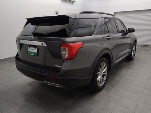 Used 2020 Ford Explorer XLT w/ Equipment Group 202A RWD image 9
