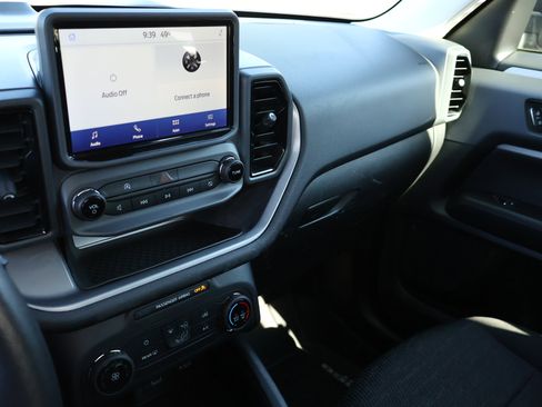 Used 2022 Ford Bronco Sport image 15