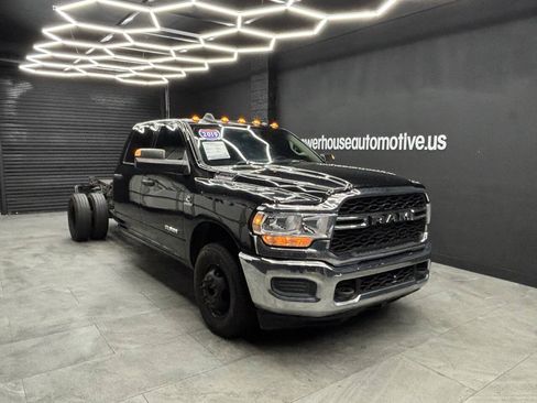 Used 2019 RAM 3500 Tradesman w/ Max Tow Package RWD image 13