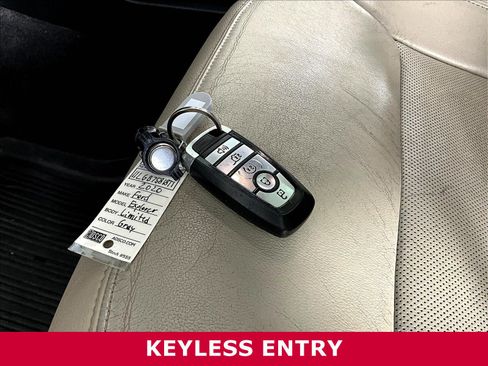 Used 2020 Ford Explorer Limited RWD image 35