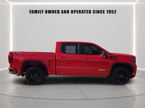 Used 2024 GMC Sierra 1500 Elevation AWD/4WD image 4
