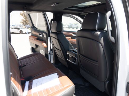 Used 2024 GMC Sierra 1500 Denali Ultimate AWD/4WD image 22