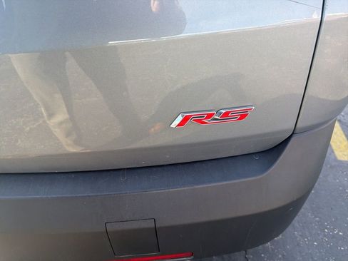 Used 2023 Chevrolet Traverse RS image 5