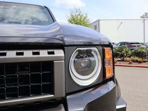 Used 2024 Toyota Land Cruiser image 2