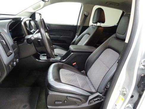 Used 2016 Chevrolet Colorado Z71 image 17