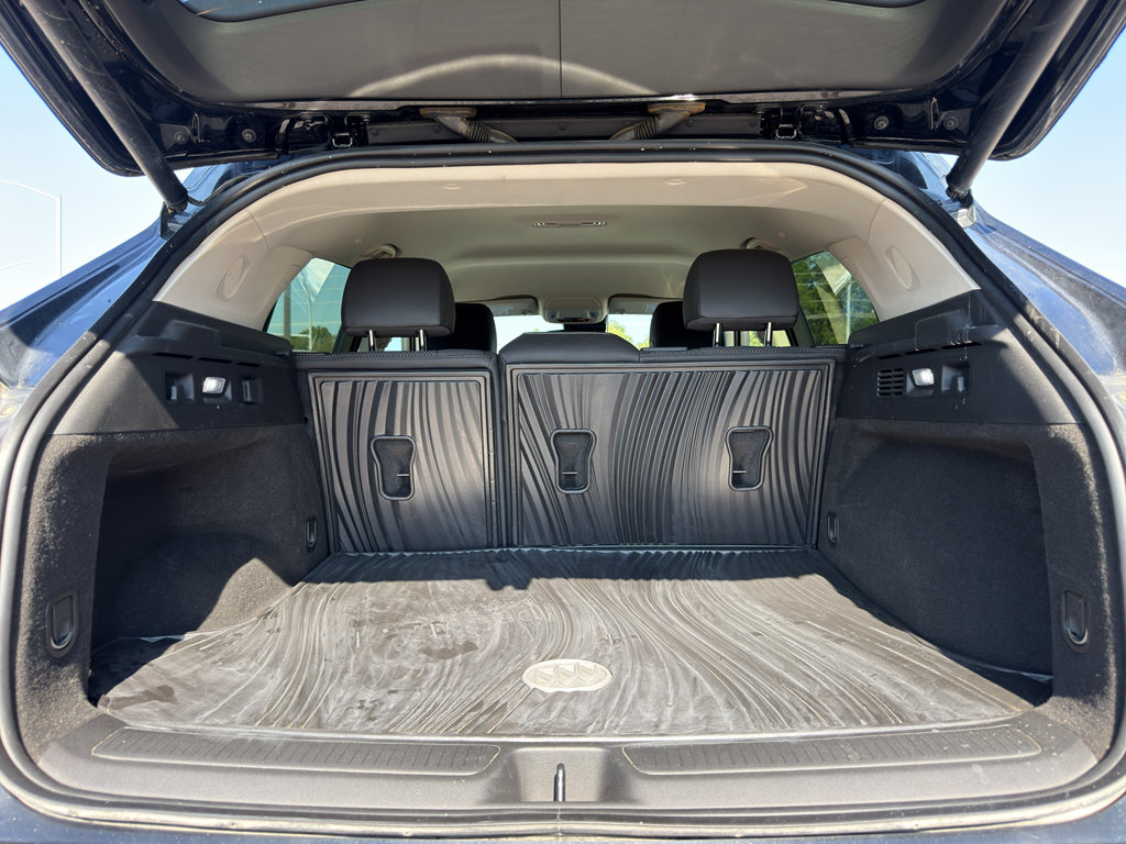 Used 2022 Buick Envision Preferred FWD image 19