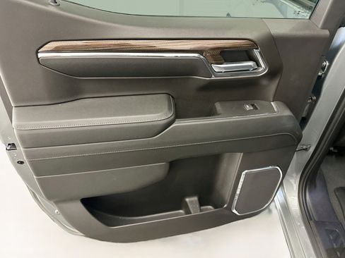 Used 2024 Chevrolet Silverado 1500 LT AWD/4WD image 26
