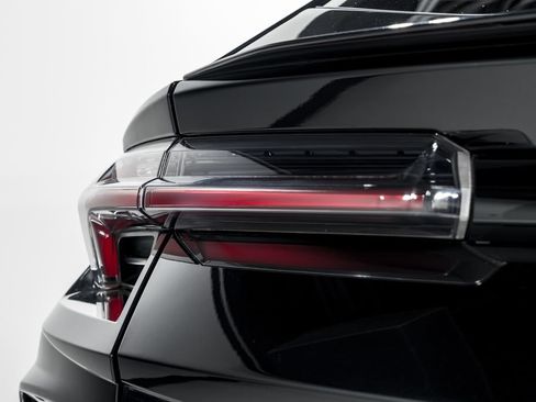 Used 2020 Lamborghini Urus AWD/4WD image 56