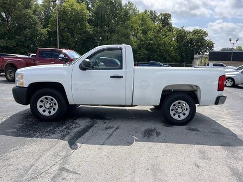 Used 2011 Chevrolet Silverado 1500 W/T RWD image 7