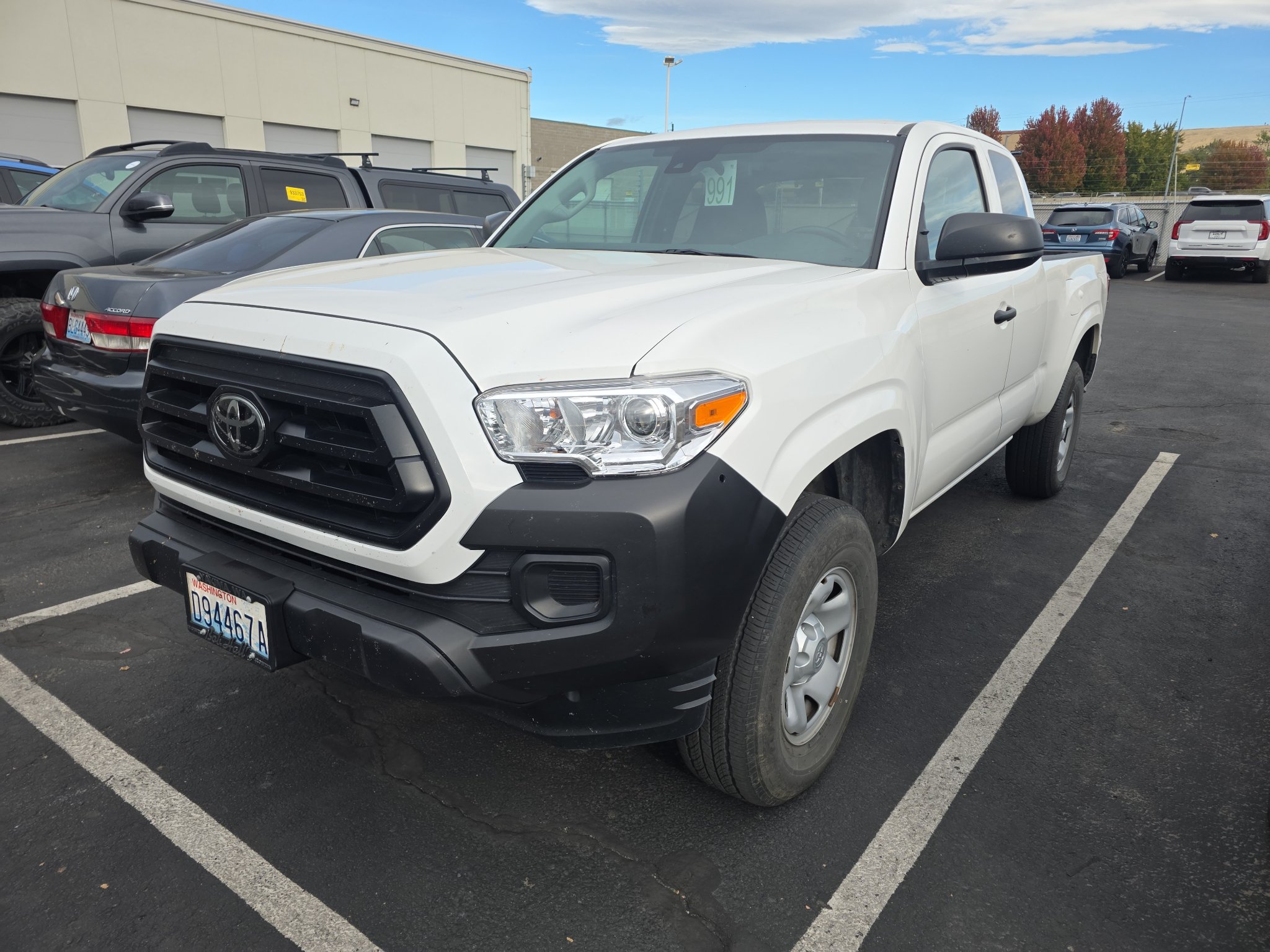Used 2021 Toyota Tacoma SR RWD image 1