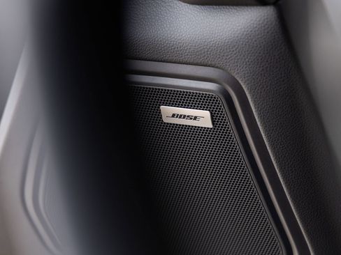 Certified 2026 Porsche Macan S AWD/4WD image 34