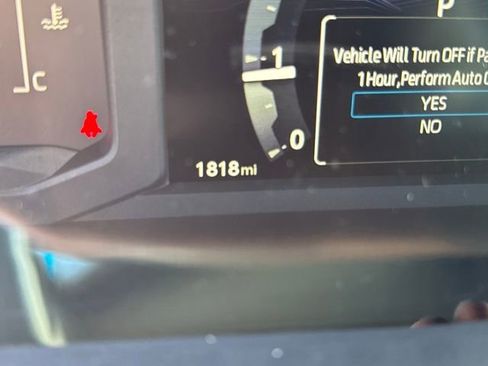 Used 2025 Toyota Tacoma SR5 image 22