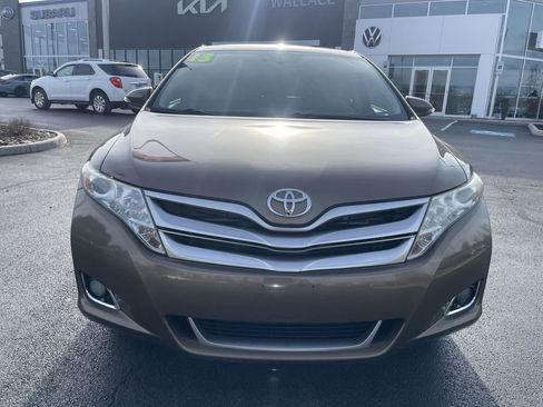 Used 2013 Toyota Venza XLE w/ XLE Premium Pkg image 2