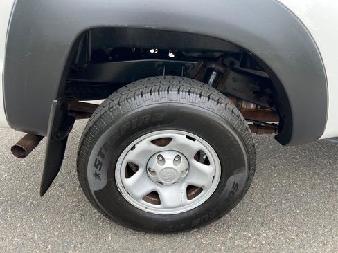 Used 2014 Toyota Tacoma 4x4 Regular Cab image 26