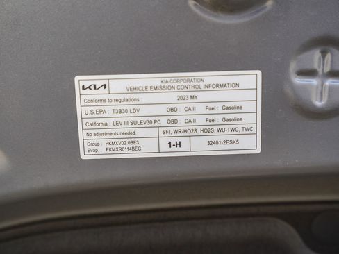 Used 2023 Kia Soul EX image 29