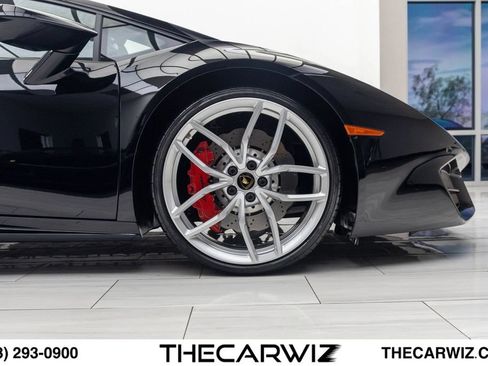 Used 2016 Lamborghini Huracan LP 580-2 RWD image 35