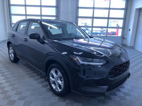 Used 2025 Honda HR-V LX image 35