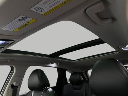 Used 2023 Hyundai Tucson Limited image 35