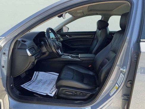 Used 2021 Honda Accord Touring image 17