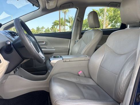 Used 2012 Toyota Prius V Two FWD image 7