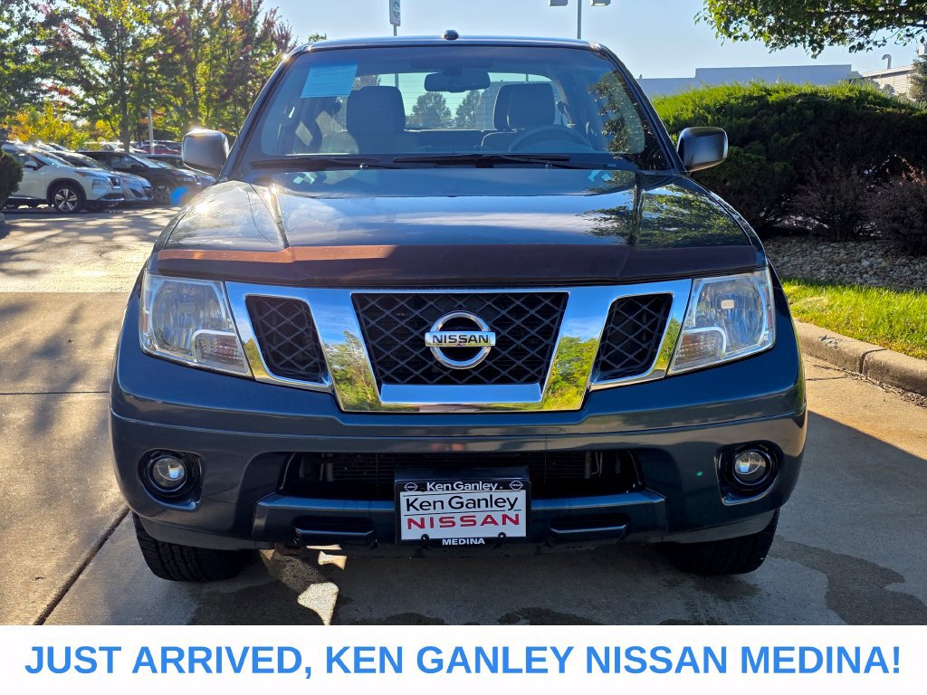 Used 2013 Nissan Frontier SV w/ SV Value Truck Pkg AWD/4WD image 9