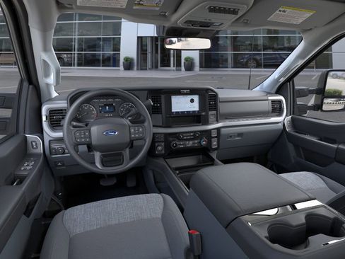 New 2026 Ford F250 XLT image 31
